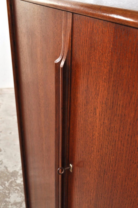 Image 1 of Vintage eiken design kast met laden, jaren 30