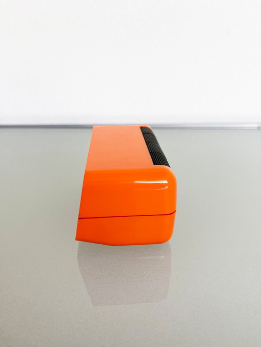 Vintage 1970s orange Arlac dati Flip Calendar