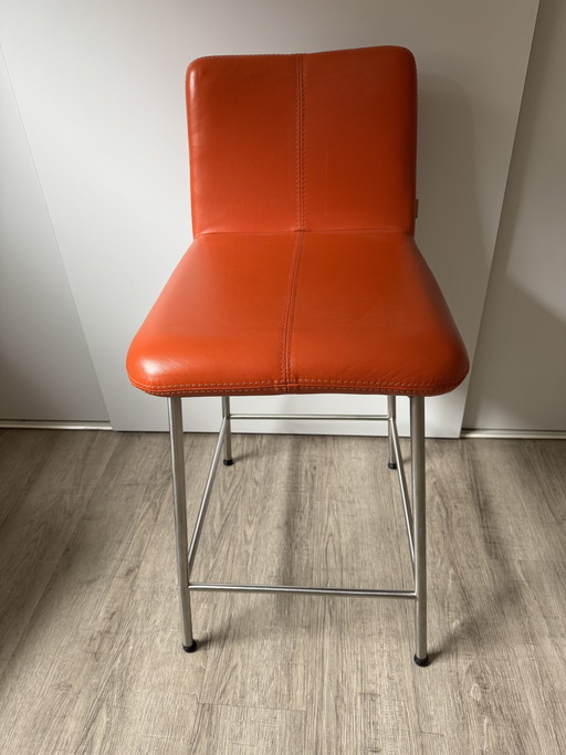 Taburete de bar Hopper de Bert Plantagie
