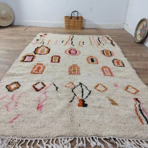 Image 1 of Tappeto in lana Azilal – Arte berbera fatta a mano (232×135 cm)