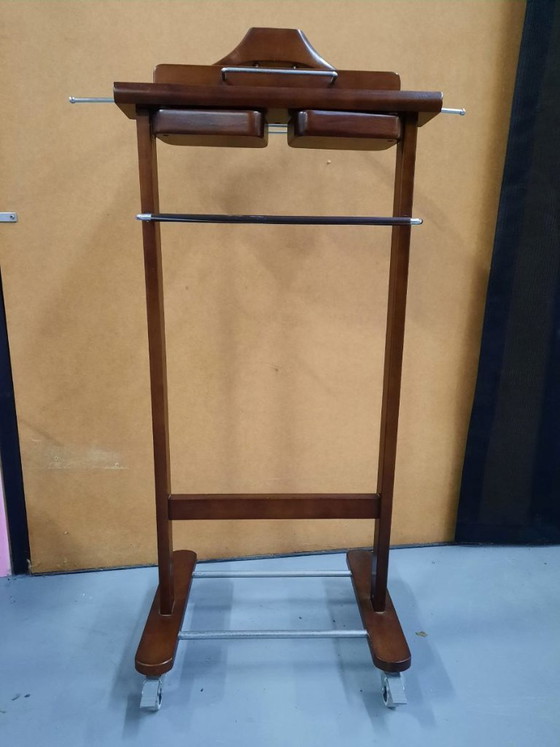 Image 1 of Valet de chambre pratique