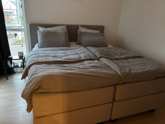 Swiss Sense Boxspringbett – Doppelbetten, Stoff, Holz (photo 11 of 15)
