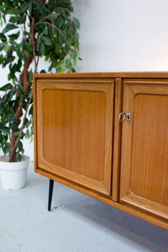 Image 1 of Vintage teakhouten ladekast