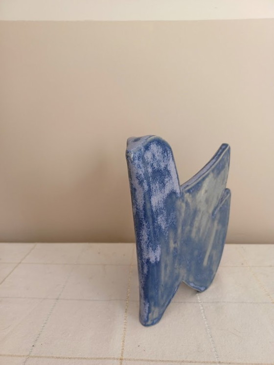 Minimalist ceramic bird Sculpture - Organic modern studio pottery (photo 6 of 7)