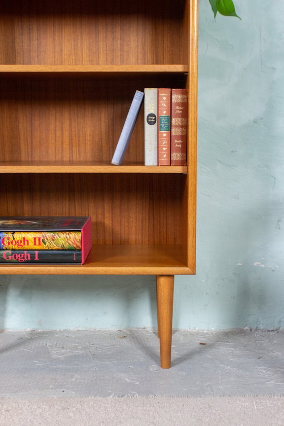 Image 1 of Vintage teakhouten boekenkast, ladekast, dressoir, Deense stijl uit het midden van de 20e eeuw