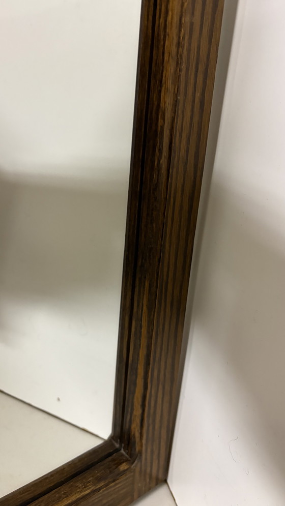 Image 1 of Miroir mural vintage en bois brun foncé de style scandinave Japandi