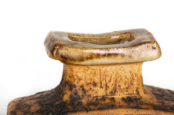 Image 1 of Paar Zweedse aardewerk vazen in Brutalistische stijl met geëmailleerde halzen door Curt Magnus-Addin 1960.