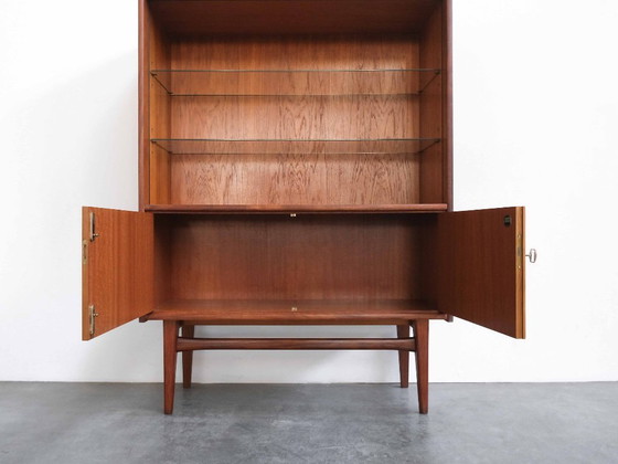 Image 1 of Mobiletto alto vintage "Bartels" in teak, stile metà secolo.