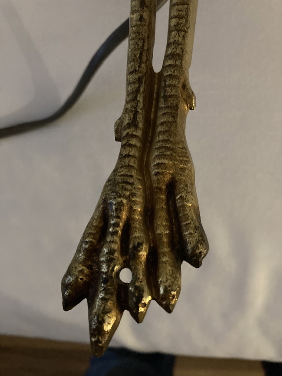 Image 1 of Wandleuchte mit Kranichmotiv aus vergoldeter Bronze – Cheuret- und Glasschirm, signiert Scheider