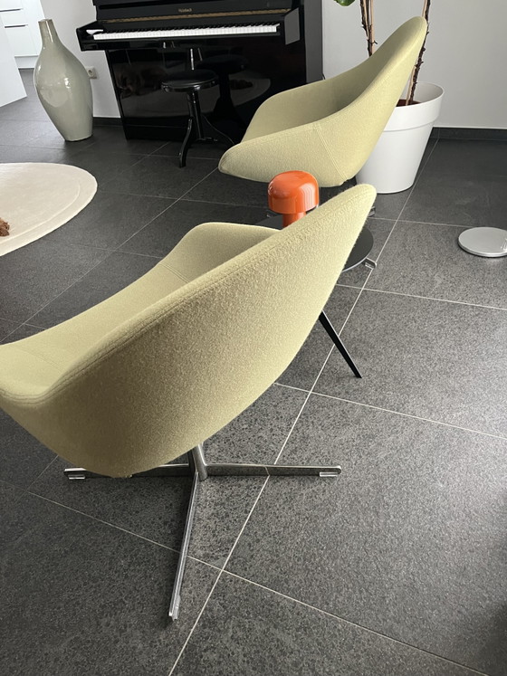 Image 1 of Sillones Artifort Beso Salón
