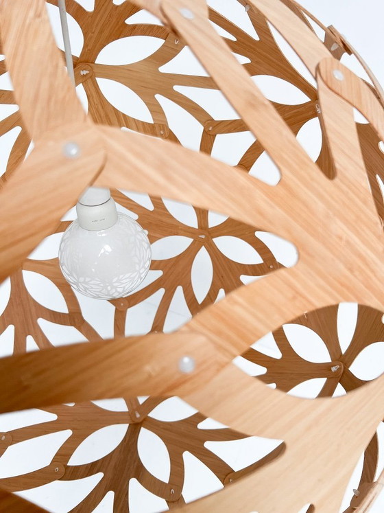 Image 1 of Suspension florale XL de David Trubridge, après 2000