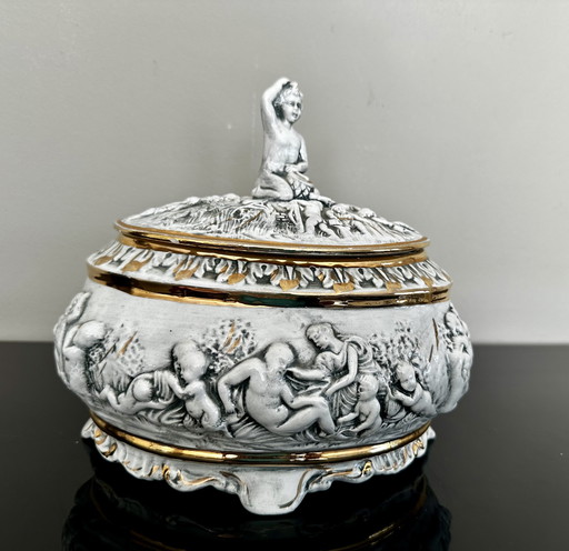 Capodimonte cupid's lidded jar