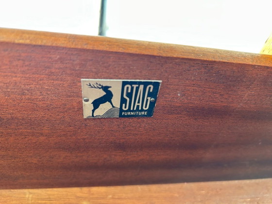 Image 1 of Zeldzame compacte kaptafel of bureau met klapspiegel uit het midden van de 20e eeuw, ontworpen door John & Sylvia Reid voor Stag