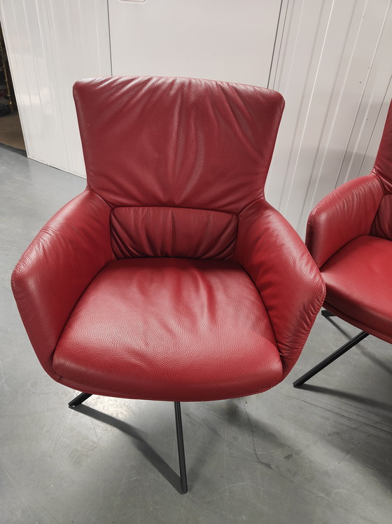 Image 1 of Set van 4 rood lederen  Bert Plantagie Eetkamerstoel Aida met arm Legere leer