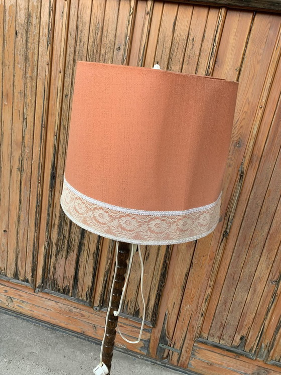 Mid-Century Floor Lamp with Coral Shade, 1950s – Floor lights, Mid Century Modern (photo 7 of 8)