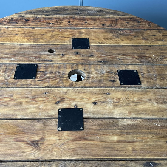 Image 1 of Vintage Industriële Eettafel – Eikenhout – Gietijzer