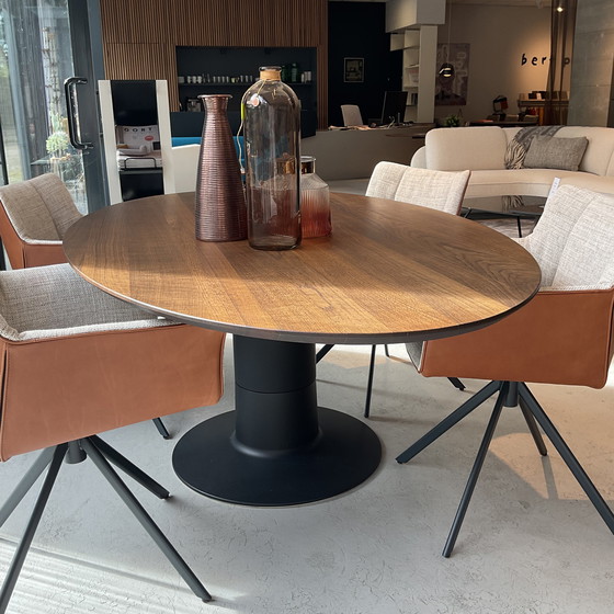 Image 1 of Arco Balance dining table - 210x115