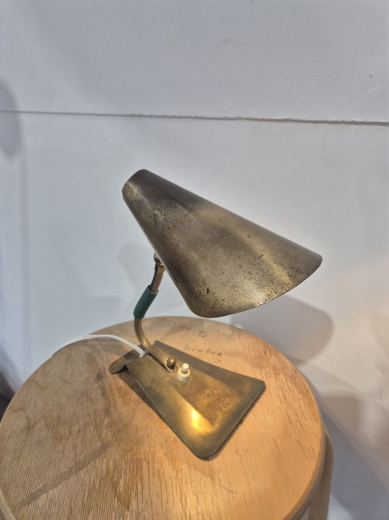 Vintage 50s brass bedside table lamp, Gold (photo 3 of 7)
