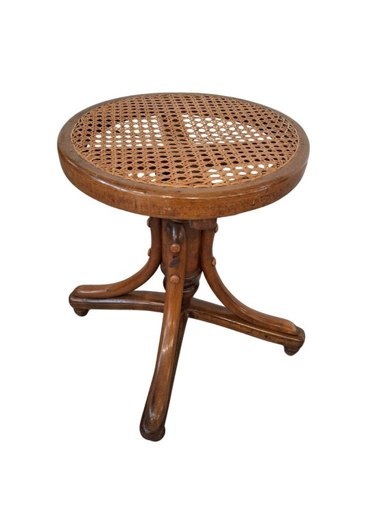 Image 1 of Taburete de piano en haya curvada y paja de Viena