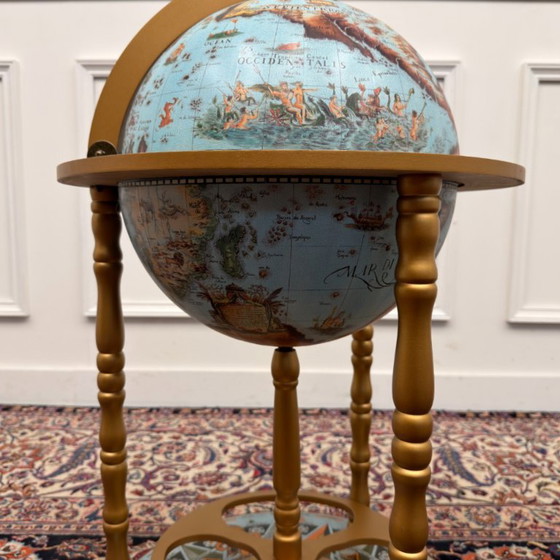 Klassischer englischer Getränkeglobus Standmodell Gold – Getränkeschrank, Metall, Papier (photo 6 of 11)
