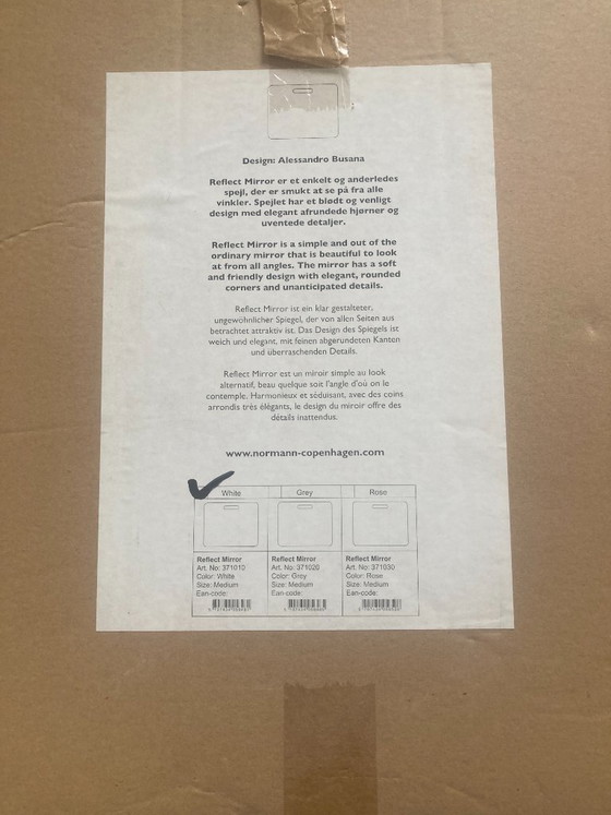 Normann Copenhagen Miroir Medium | Neuf En Boîte | Design Scandinave – Plastic (photo 3 of 11)