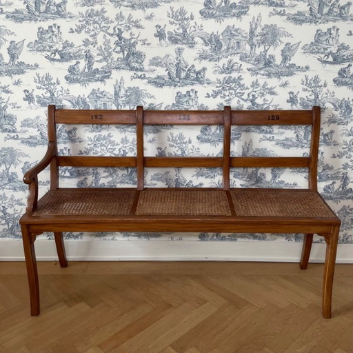 Banc d'église ancien en bois 