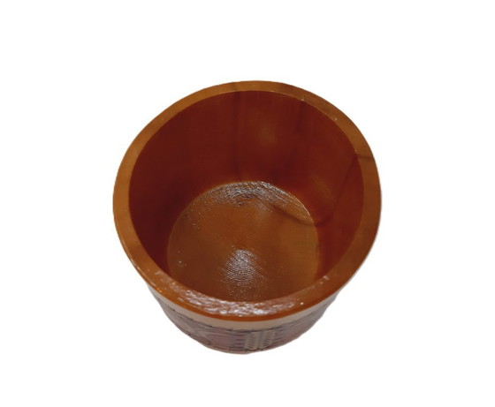 Image 1 of Tasse en bois pyrogravée et peinte à motifs floraux, style vintage