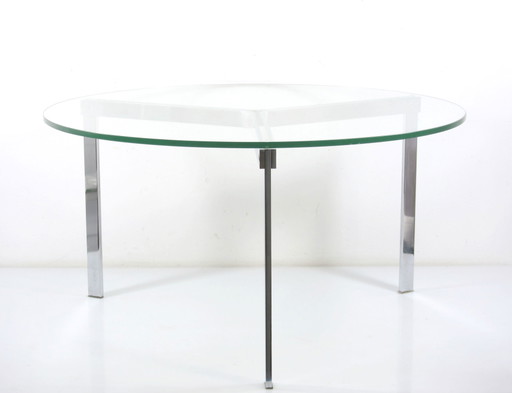 Modernistischer Couchtisch