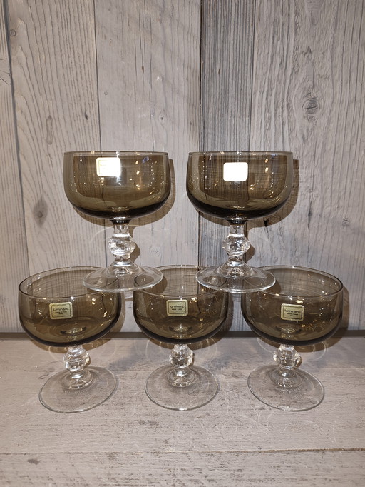 5 verres à pied vintage en verre clair et fumé, Luminarc, Verrerie d'Arques France, années 1970