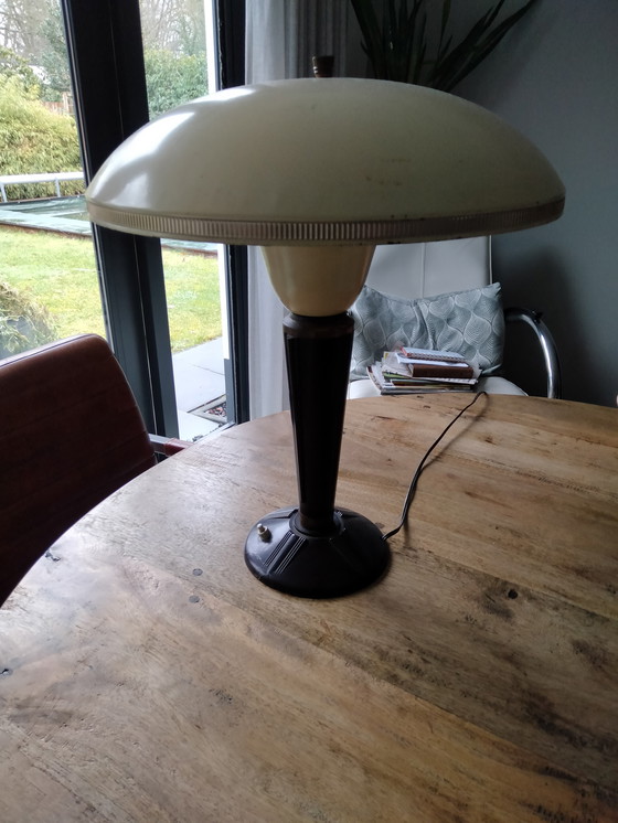 Image 1 of Bellissima lampada da tavolo vintage art déco - lampada a fungo di Eileen Gray