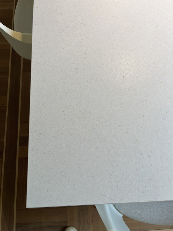Image 1 of HAY Annex Overhang Tafel 240 x 90 cm mit cremefarbenem Baumwollblatt + eloxierten Beinen