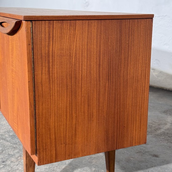 Beautility Teak Sideboard, 1960er Jahre – Holz (photo 15 of 20)
