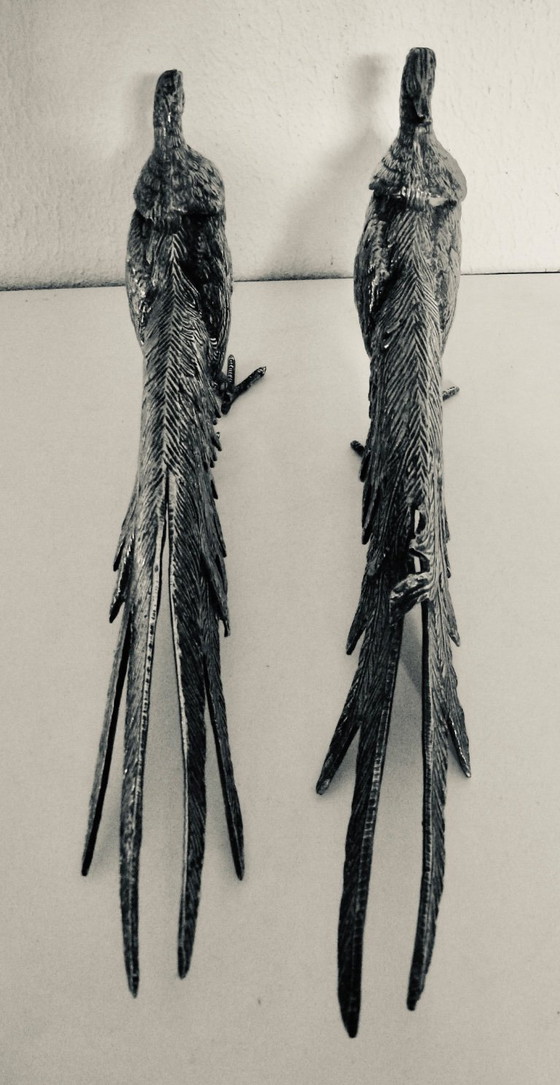 Image 1 of Magnifique paire de faisans en bronze argenté. Vintage - années 1950.