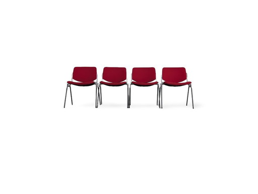 Set van 4 Castelli stoelen, stapelbare stoelen van Giancarlo Piretti, vintage stijl