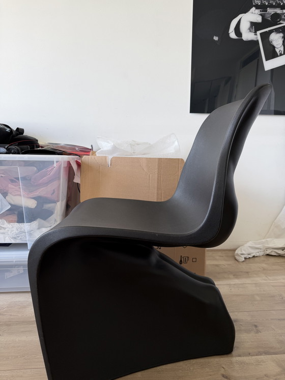 Image 1 of casamania him chair art chair 