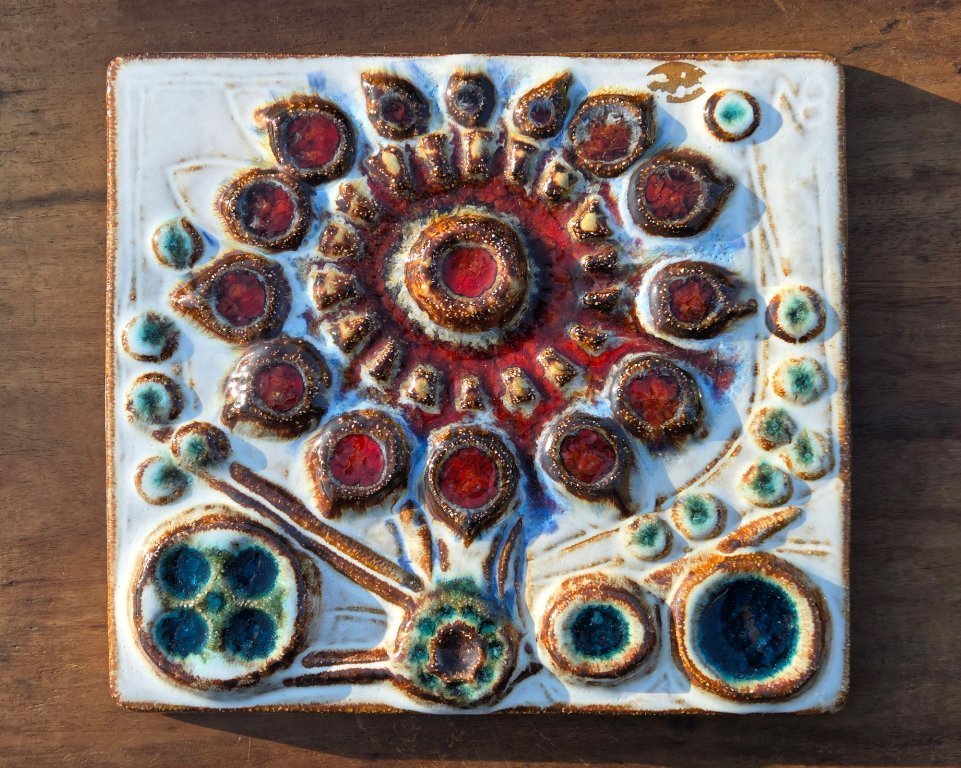Noomi Backhausen soholm Wall Plaque 専用 Noomi Backhausen Søholm ceramic wall plaque | €160 | Whoppah