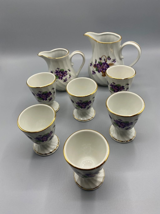 Service à café en porcelaine décoré de violettes et de dorures - Mazagrans – servies (photo 2 of 10)