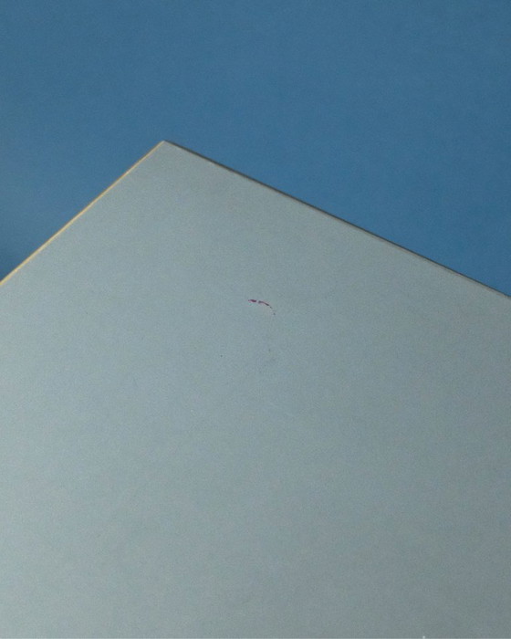 Image 1 of Tabelle 81A – Alvar Aalto – Artek (Tabelle des Büros)