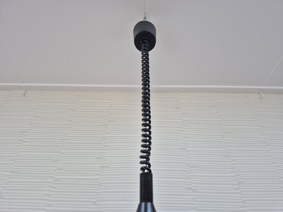 Image 1 of Heksenhoed lamp zwart metaal. Vintage hanglamp jaren 60.