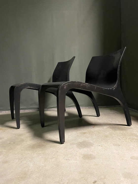 Image 1 of Ein Paar minimalistische Lounge-Sessel aus gebogenem Sperrholz