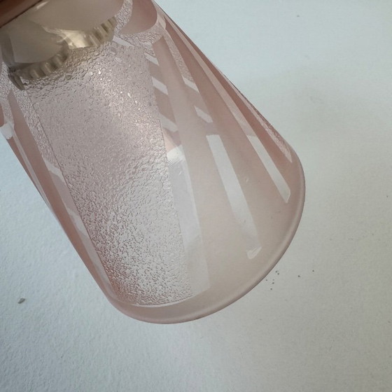 Image 1 of Antieke art-deco wandlamp met roze glas