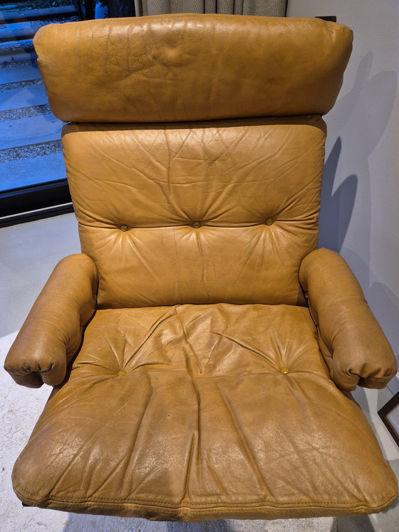 Image 1 of Prachtige Siesta fauteuil, ontworpen door de bekende Noorse ontwerper Ingmar Relling voor Westnova. Ergens tussen 1960-1970.
