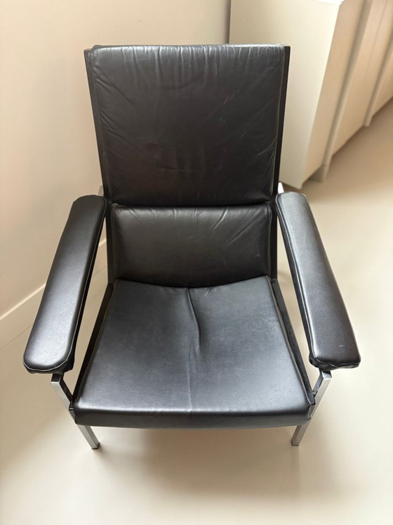 Image 1 of Chaise Lotus (Rob Parry)