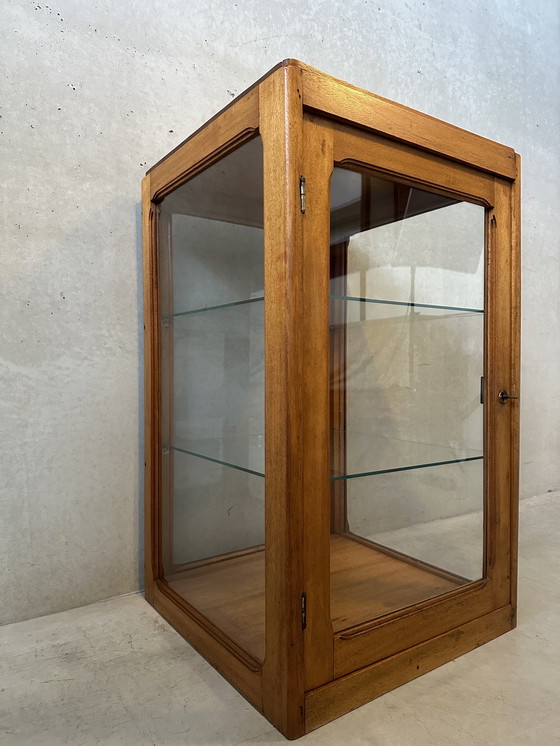 Image 1 of Vetrina vintage