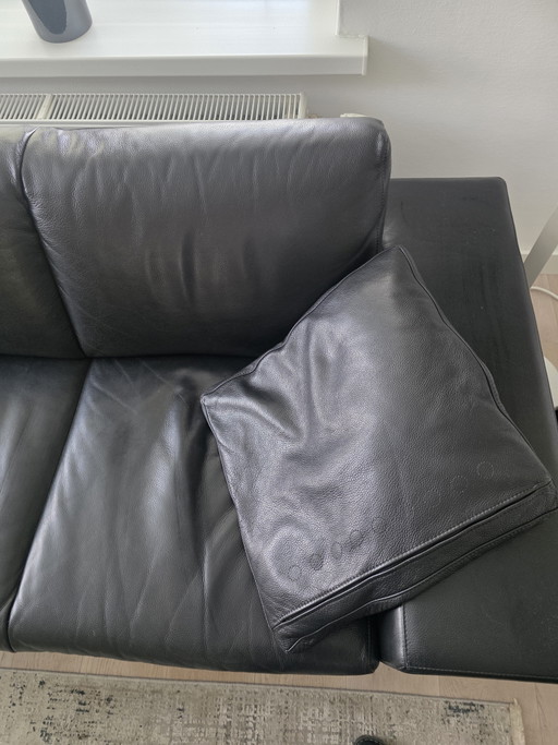 Leolux 3-Sitzer-Sofa plus Lederkissen