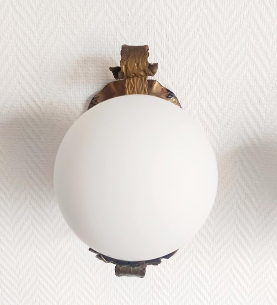 Image 1 of 2 brutalistische wandlampen van verguld metaal, circa 1970