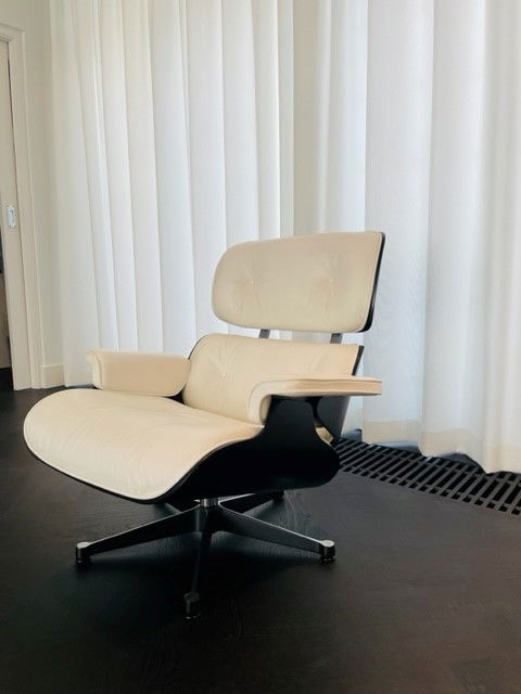 Sedia Vitra Eames Lounge