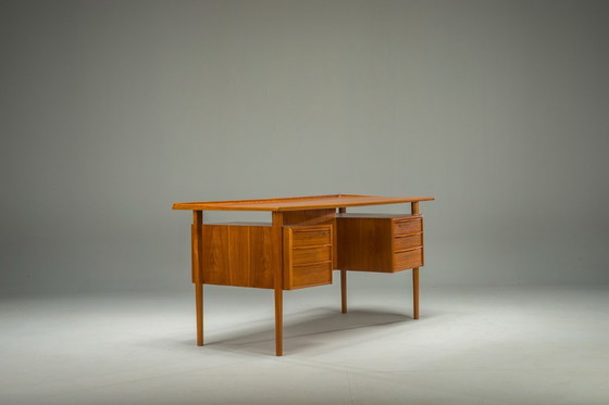 Image 1 of Dänischer Teakholz-Schreibtisch von Peter Lovig Nielsen für Hedensted Mobelfabrik, 1964