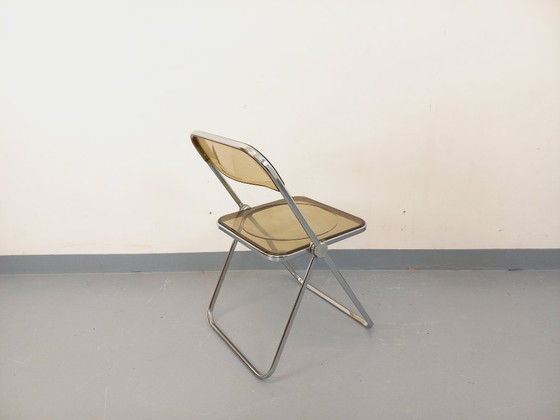 Image 1 of Chaise pliante vintage Plia de Giancarlo Piretti pour Castelli des années 60 70 en chrome et plexiglas fumé