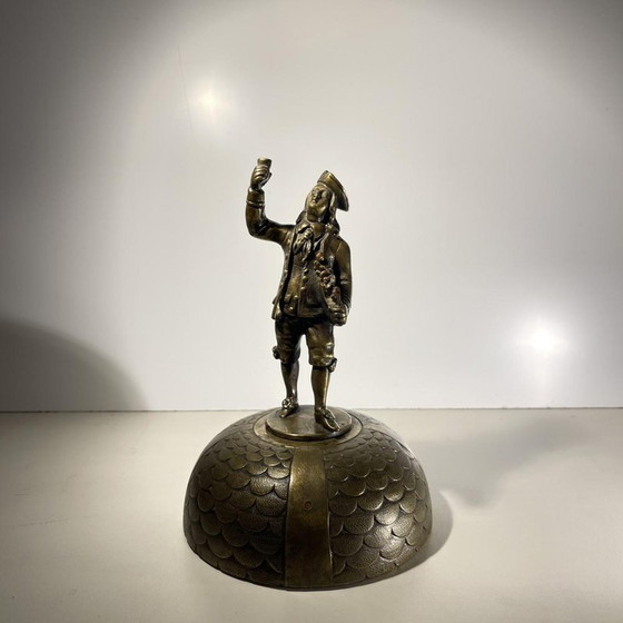 Desk Bell Figurine in Bronze with Acorn-Shaped Chimes, 19th Century – Table accessories, Brass (photo 10 of 16)
